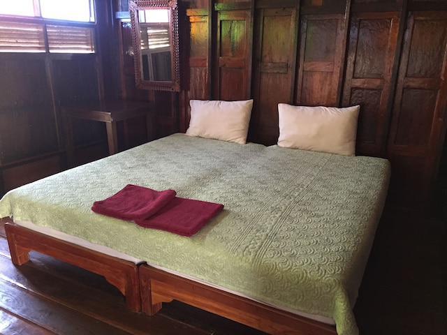 バーン アー ゴン リバーサイド ホームステイ