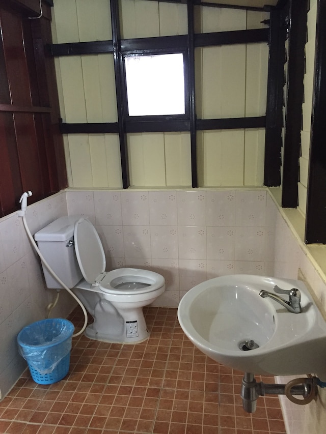 バーン コン ホームステイ