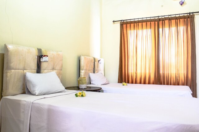 ロロ ビーチ イン