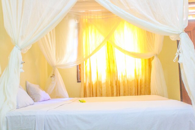 ロロ ビーチ イン