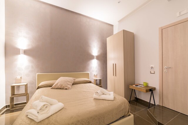 ビー イタリアン ボヴィオ フラッツ