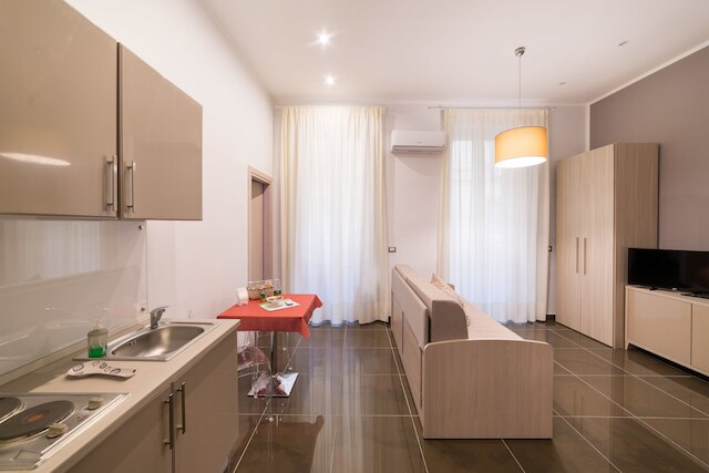 ビー イタリアン ボヴィオ フラッツ