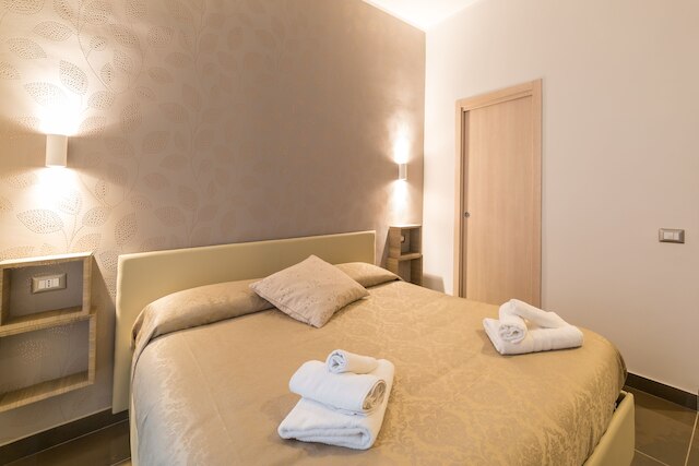 ビー イタリアン ボヴィオ フラッツ