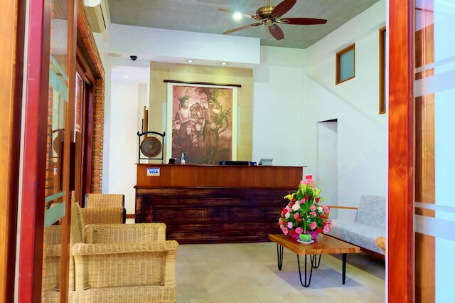 サラヴォアン ロイヤル パレス