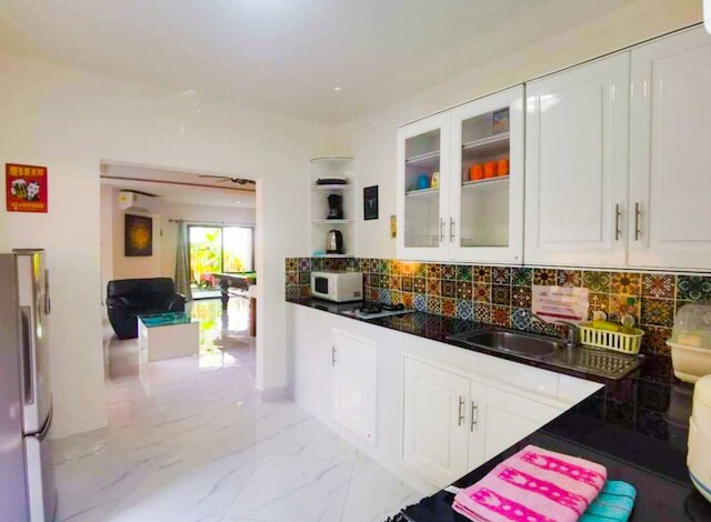 コーナー ヴィラ - パタヤ ホリデイ ハウス ウォーキング ストリート