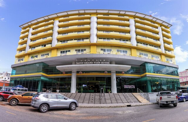 サティット グランド ビュー ホテル