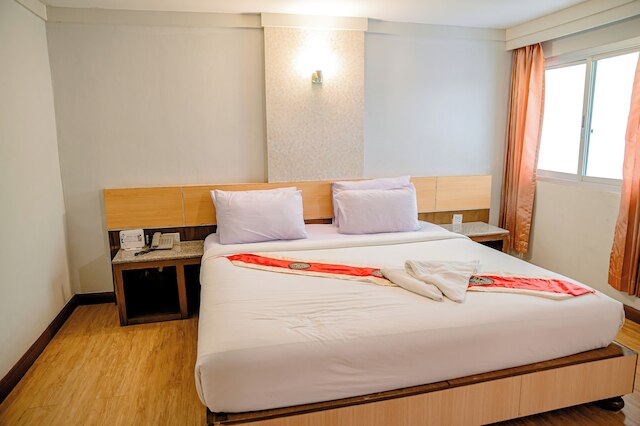 サティット グランド ビュー ホテル