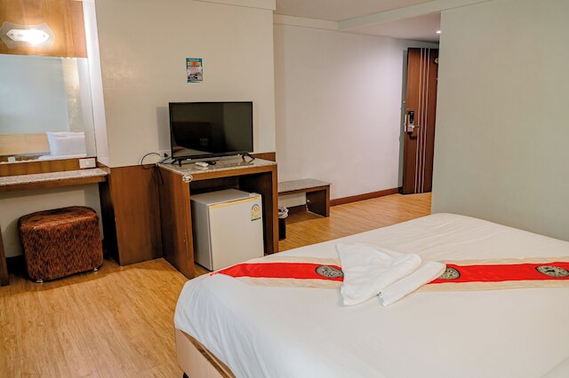 サティット グランド ビュー ホテル