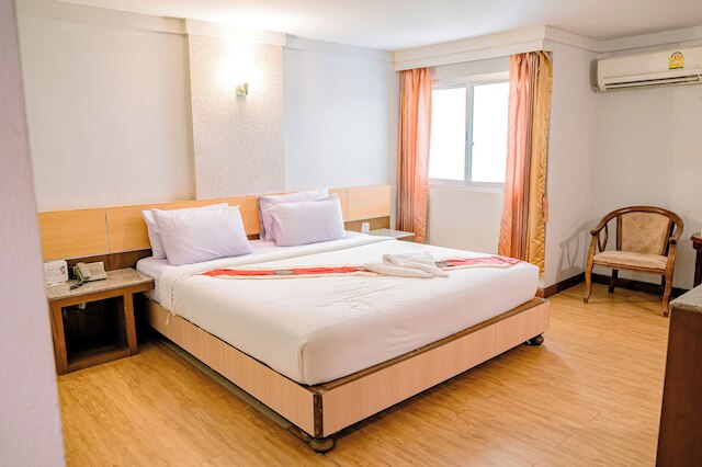 サティット グランド ビュー ホテル