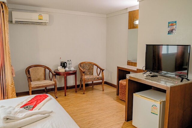 サティット グランド ビュー ホテル