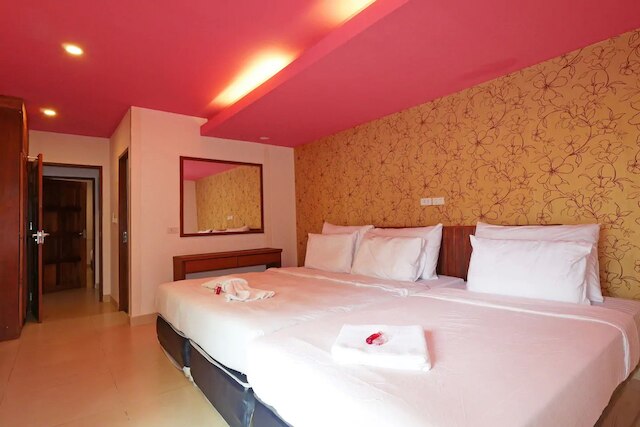 パタヤ プール ヴィラ