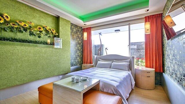 ゴールド モーテル