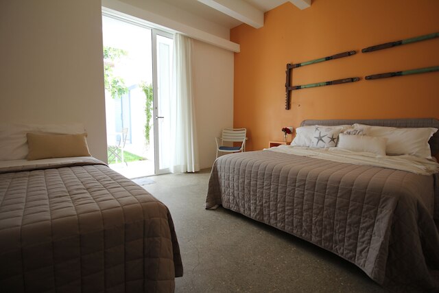 イントルノ アル フィーコ ホテル