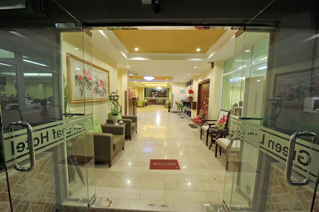 グリーン リーフ ホテル