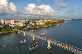 リバータウンホイアンリゾート&スパ