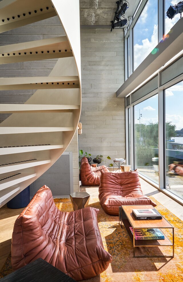 サー・アダム ホテル、シルクルコレクション 部分