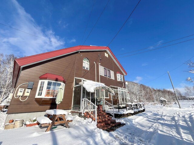 ペンション & ギャラリー 菜摘実の里