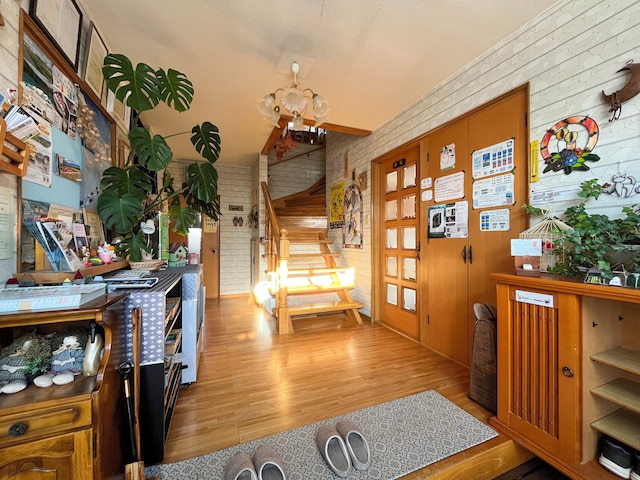 ペンション & ギャラリー 菜摘実の里