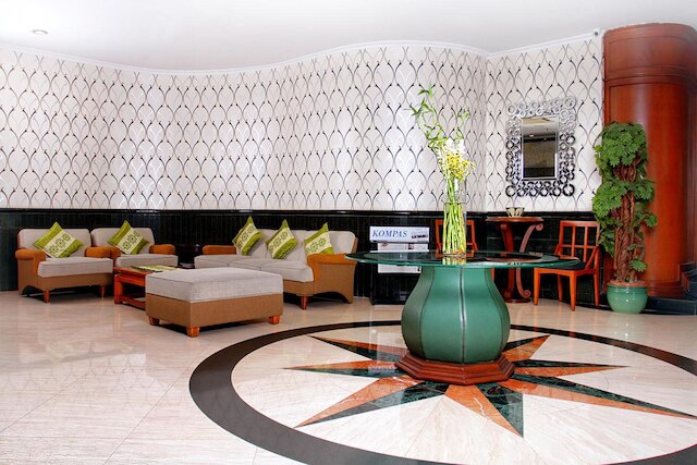 ミッドタウン レジデンス シマトゥパン - ジャカルタ