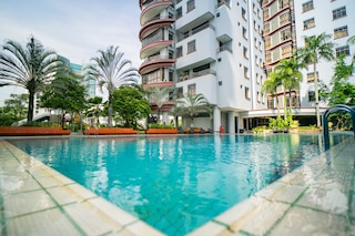 ミッドタウン レジデンス シマトゥパン - ジャカルタ