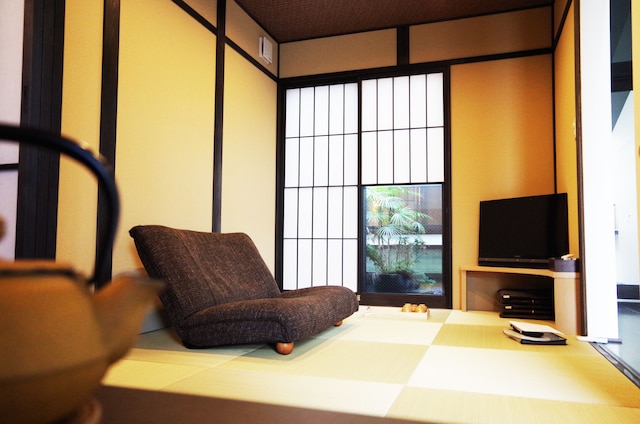 宇治壱番宿 にがうり