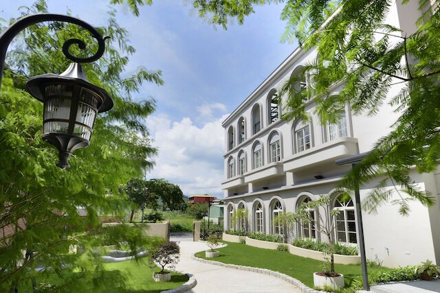 Caffir garden hotel (南投集集卡菲爾花園飯店)