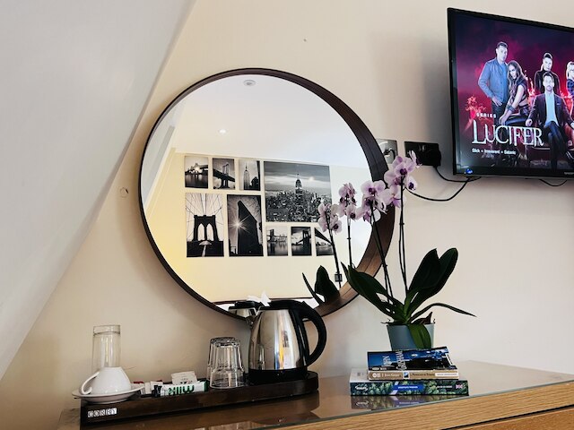 ロンドン スター ホテル