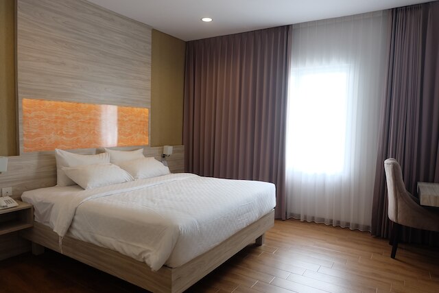 フロント ワン アクシャヤ ホテル カラワン