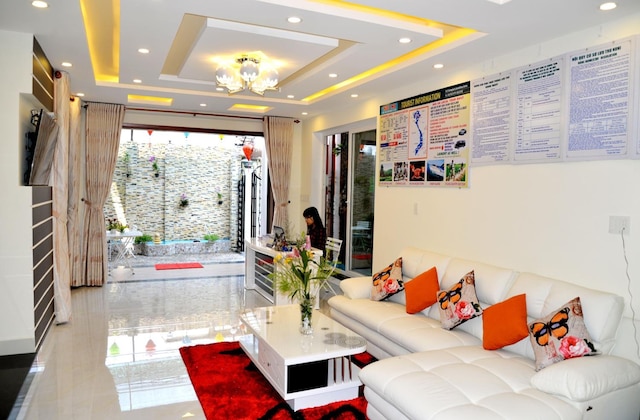 ヌニ ホームステイ