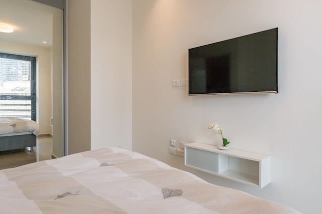 ホワイト シティ タワー