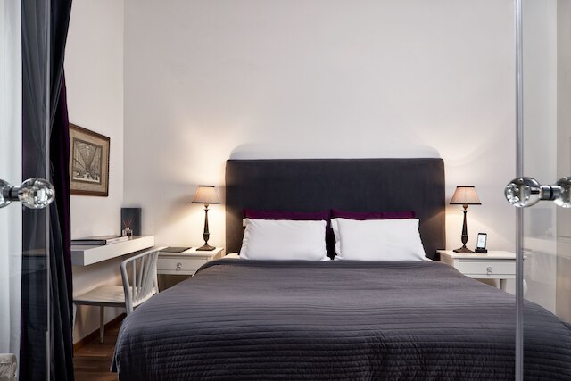 エンポリコン アテネ ホテル