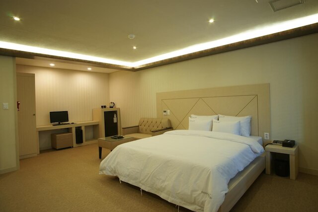 ホテル W シンチェジュ