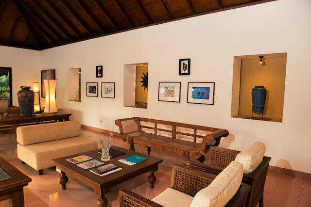 ヴィラ エスコンディーテ