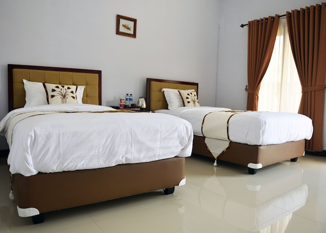 マラン ヒル ギャラリー & ホームステイ