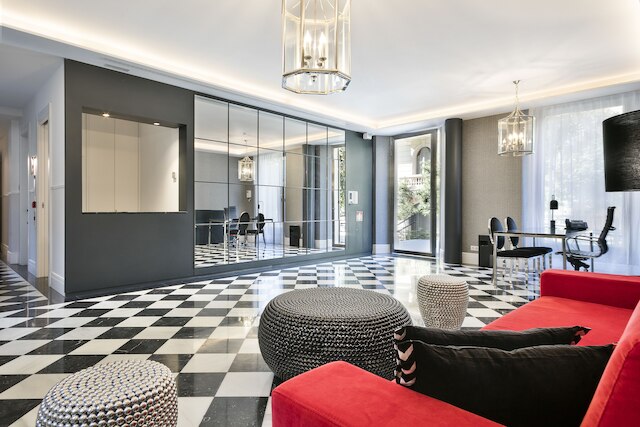 ムルムリ レジデンス メルカデル