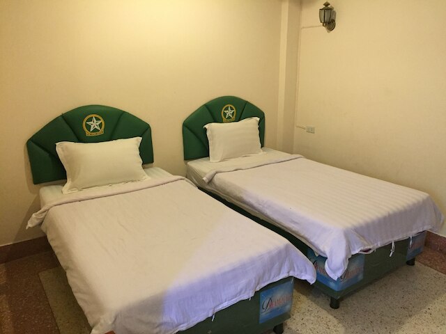 ザ スター ホテル