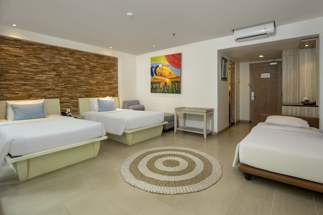 アウェイ バリ レギャン カマキラ