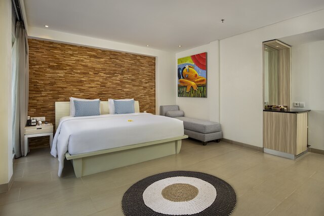 アウェイ バリ レギャン カマキラ