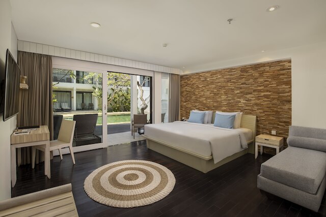 アウェイ バリ レギャン カマキラ