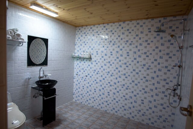 シラ ファミリー ホテル