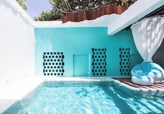 ヴィラ ワインディング ランド