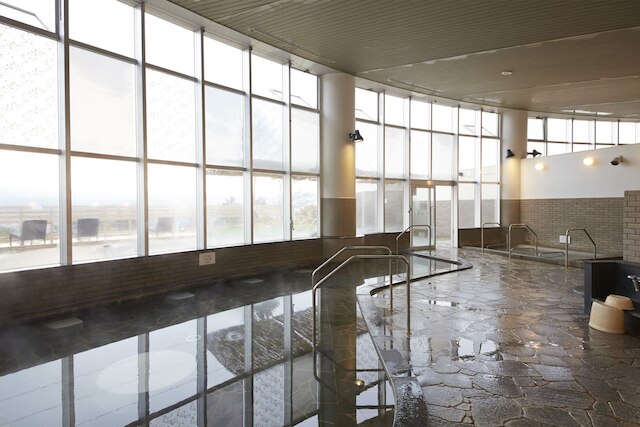 みのたにグリーンスポーツホテル