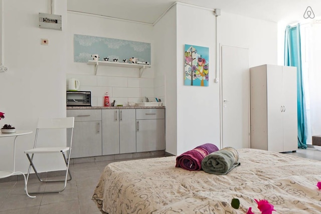 ハカルメル マーケット アパートメント