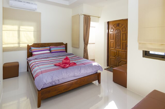 ラタナ ヴィラ - パタヤ ホリデイ ハウス ウォーキング ストリート