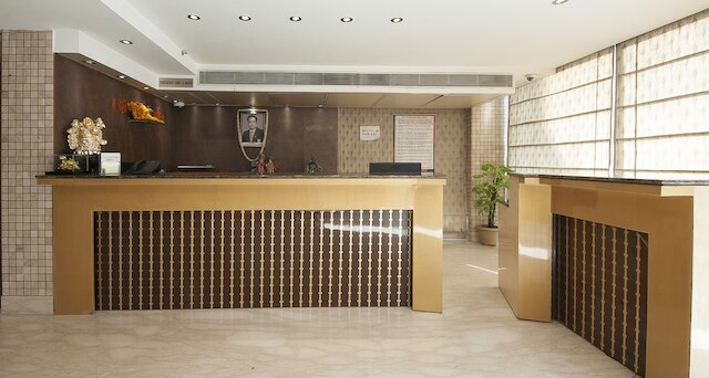 マユール ホテル