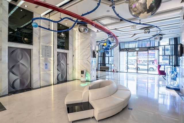 ムービング スター ホテル (星動銀河旅站)