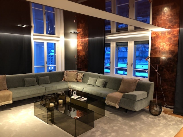 ル ビジュー LQ82 スペクタキュラー リマットビュー ペントハウス