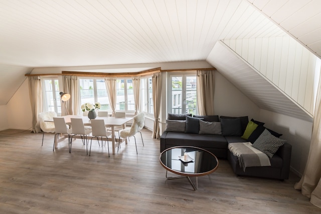 レーヴェンプラッツ アパートメント ニア ステーション バイ エアホーム