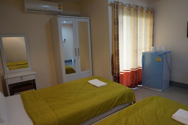 ザ リバーフロント プレイス