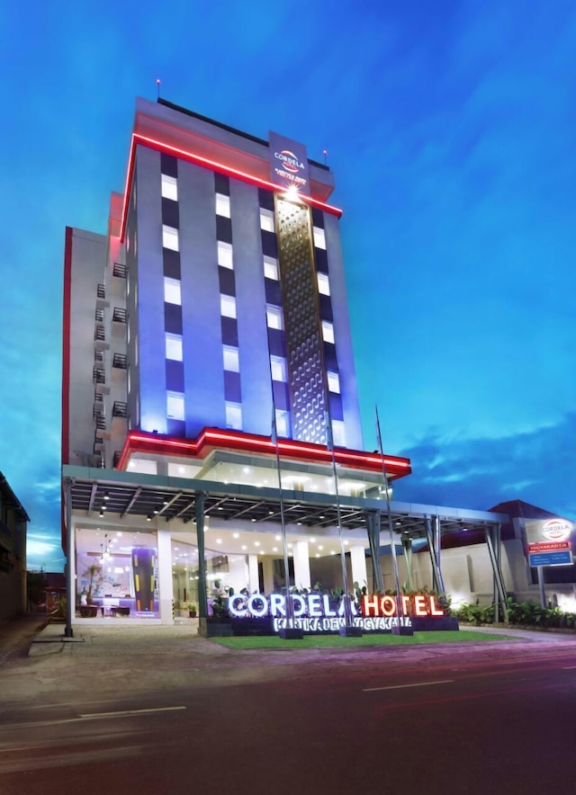 コルデラ カルティカ デヴィ ジョグジャカルタ